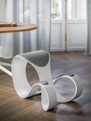 Chaise design quadrifoglio living moon 11