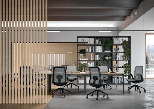 Chaise operative quadrifoglio ode 11